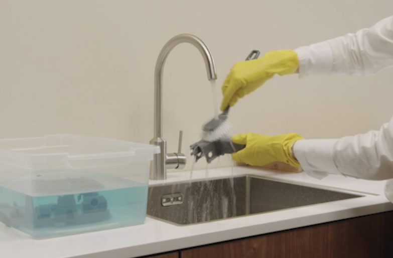 BE - Clean and care - exc comp touch exp - weekly cleaning - step 10 copy