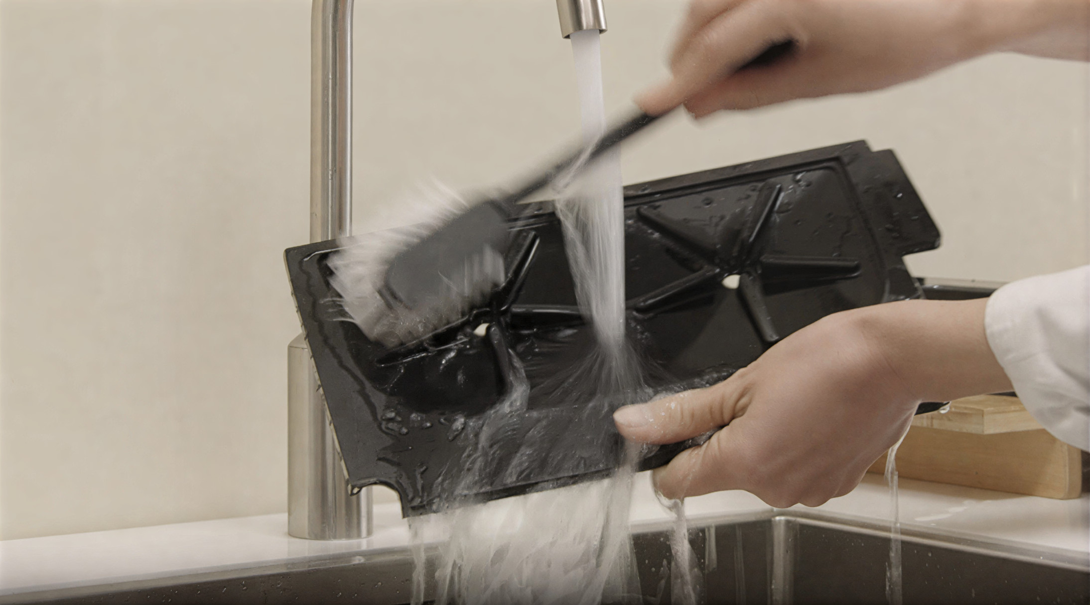 BE step 2  daily cleaning - Cafitesse Omni